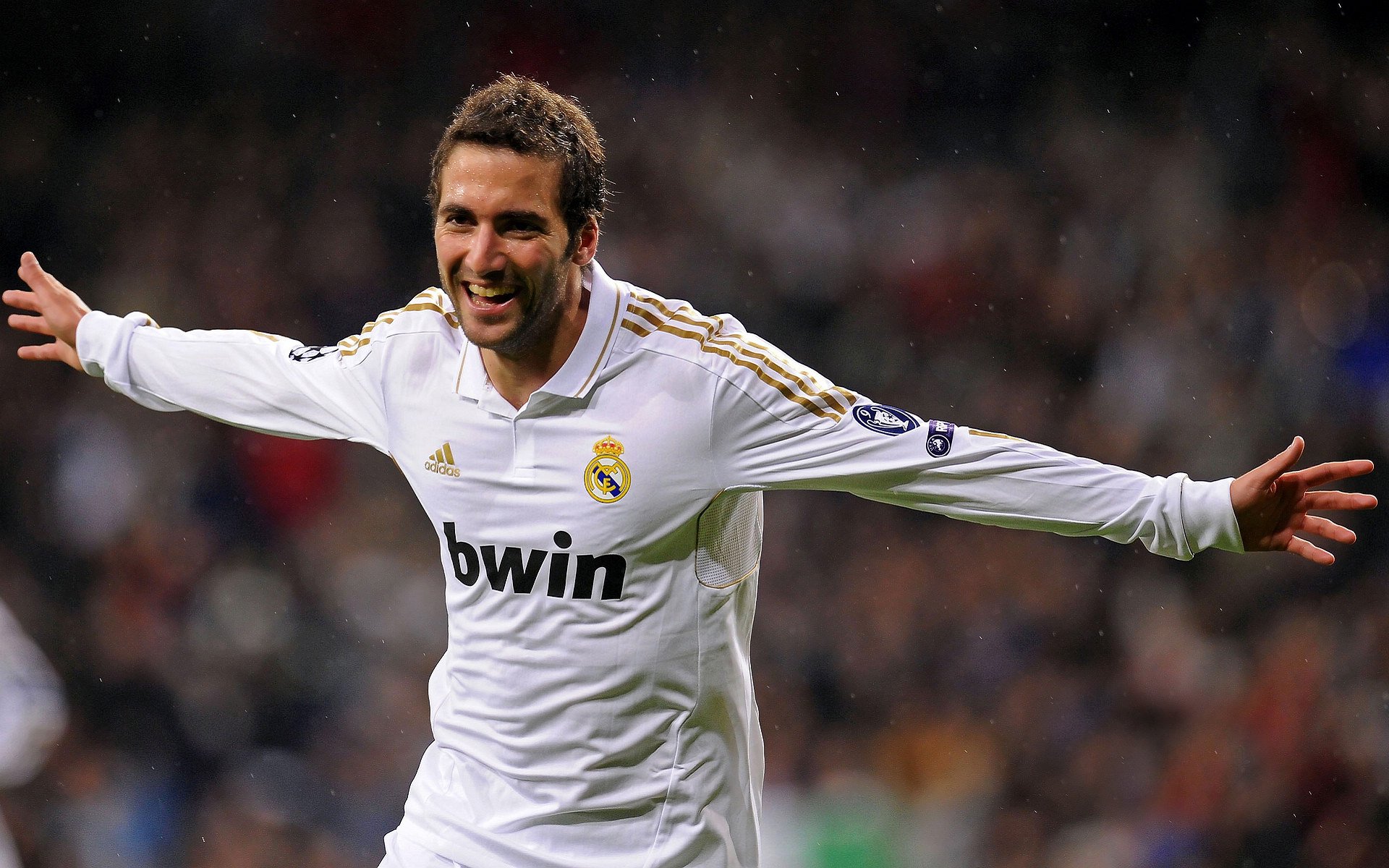 诺里奇城锋线年轻有潜力，黄蜂军团期待上升，诺里奇位置