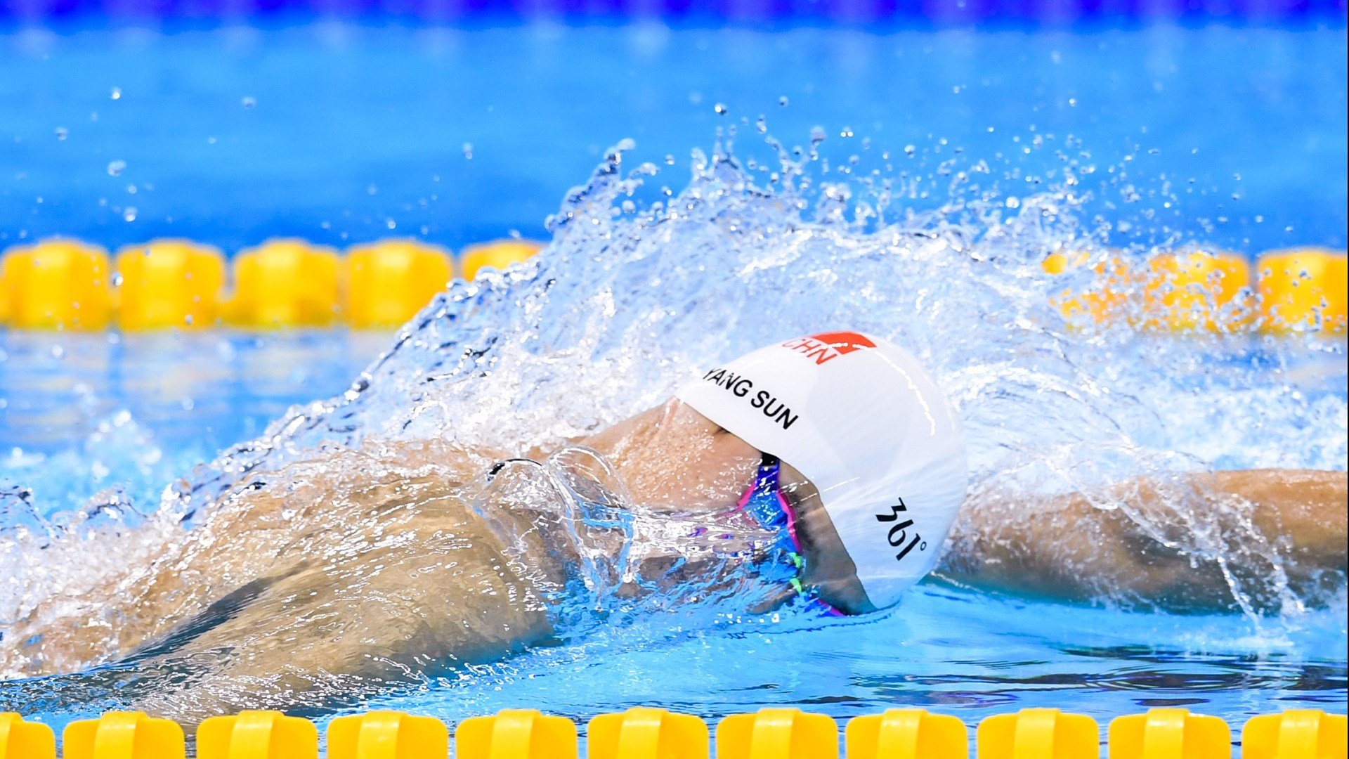 顶级赛场！意大利女足大战荷兰，双方势均力敌，意大利队vs荷兰