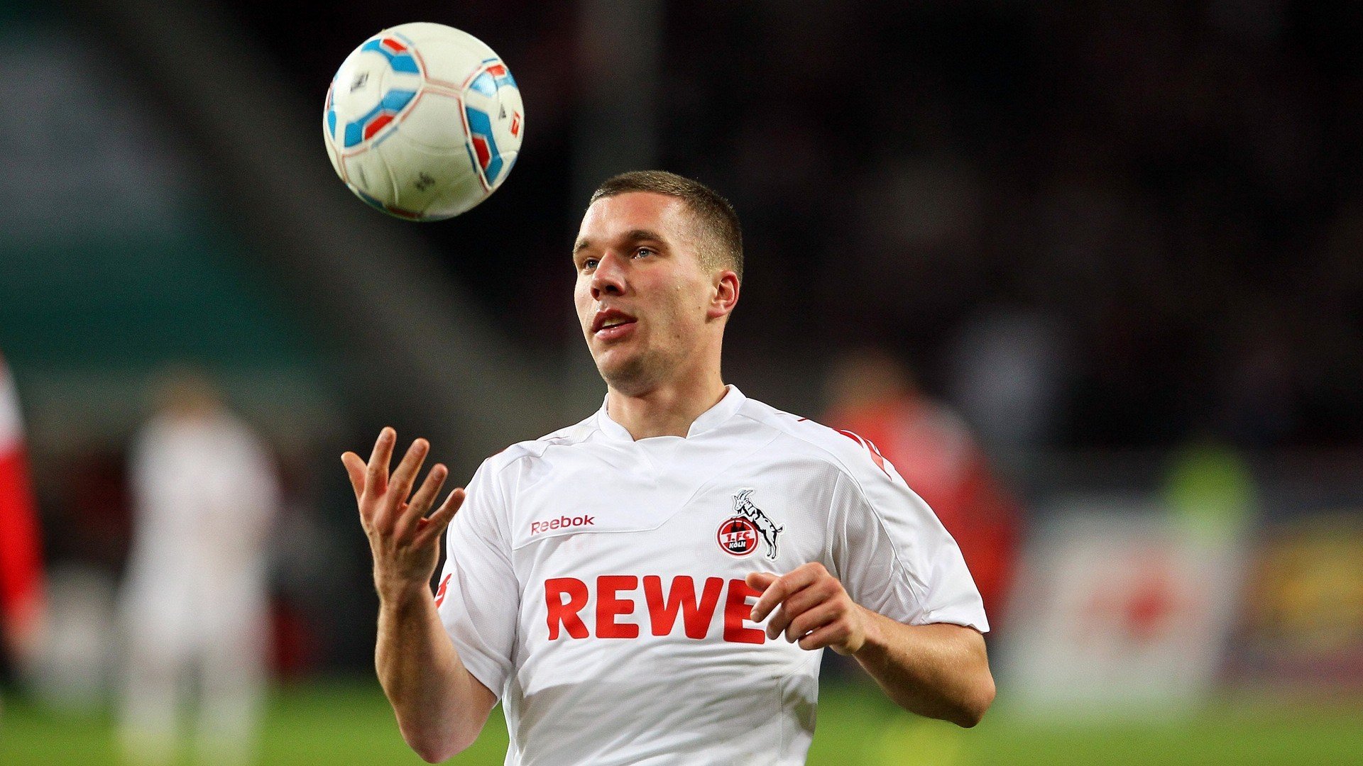 “足球明星的中国之旅：访谈与专栏”，足球明星(中国)