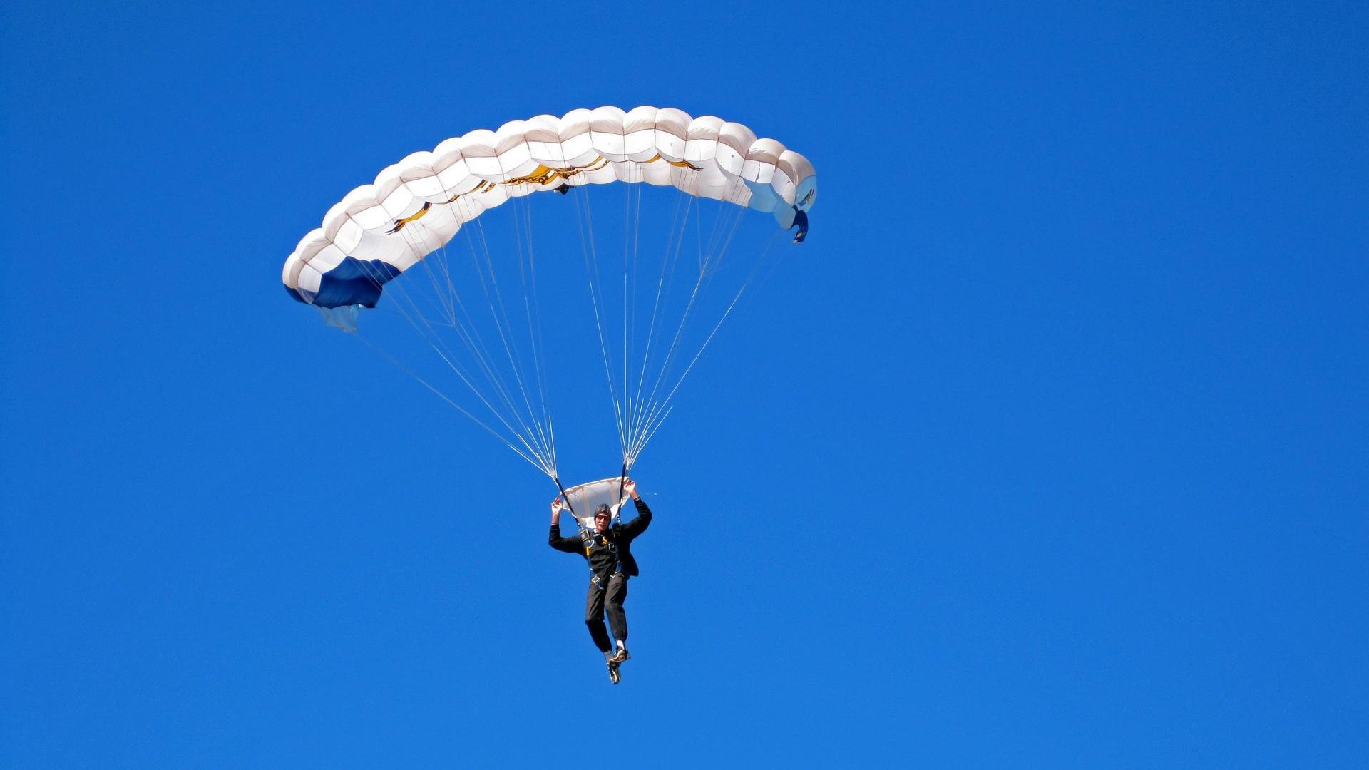 社会影响力：NBA运动员如何引领社会正能量？，nba球员社会背景排行